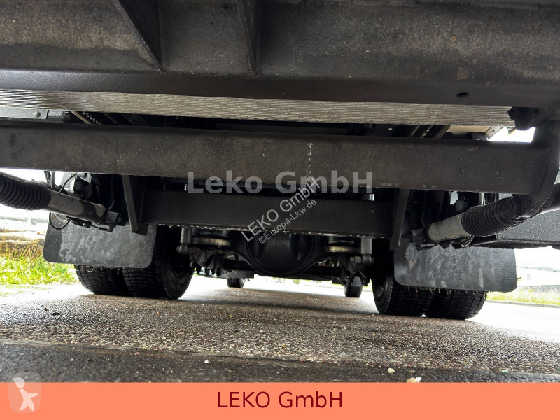 Kamion Mercedes 1218 Mit Carrier Sp 850Mt