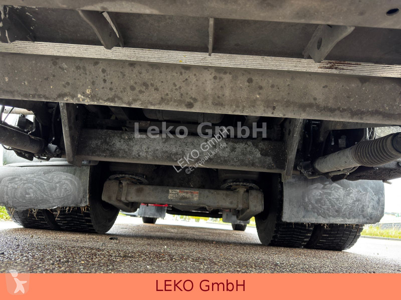 شاحنة DAF 210 FA  Fleischhacken ( MEAT )