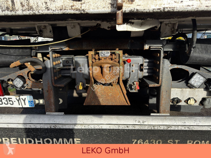 Teherautó Volvo 420 Liftachse