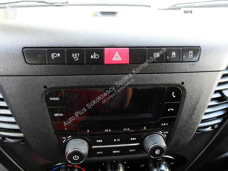 Užitkové vozidlo Iveco DAILY 35C15 KONTENER...