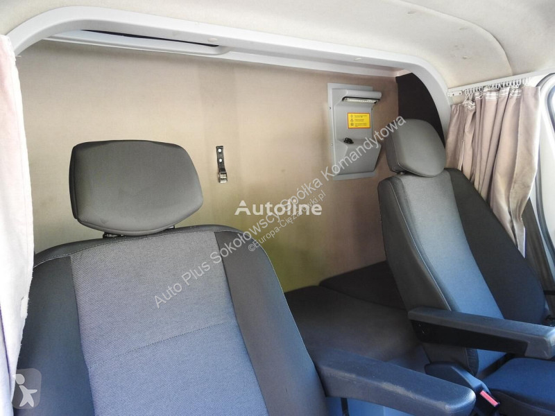 Vrachtwagen Renault MASTER PLANDEKA 8 PALET...