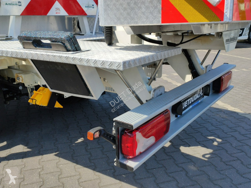 Camion Iveco Volkswagen Crafter 4x4 Zwyżka 21m...