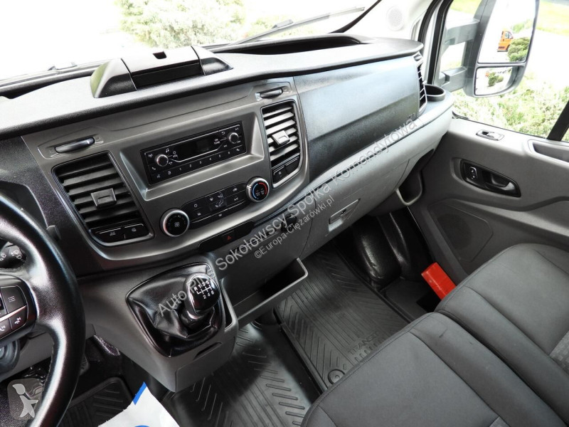 Kamion Ford TRANSIT  KONTENER WINDA 8 PALET...