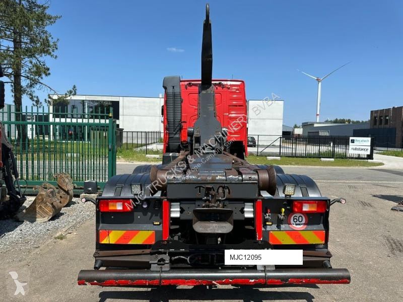 Kamion Volvo 6x4 HOOKLIFT 20T - RETARDER - LIFT...