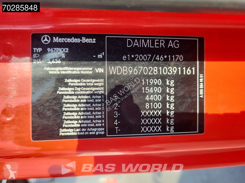 Camion Mercedes 1224 4X2 Monza Abschleppwagen...