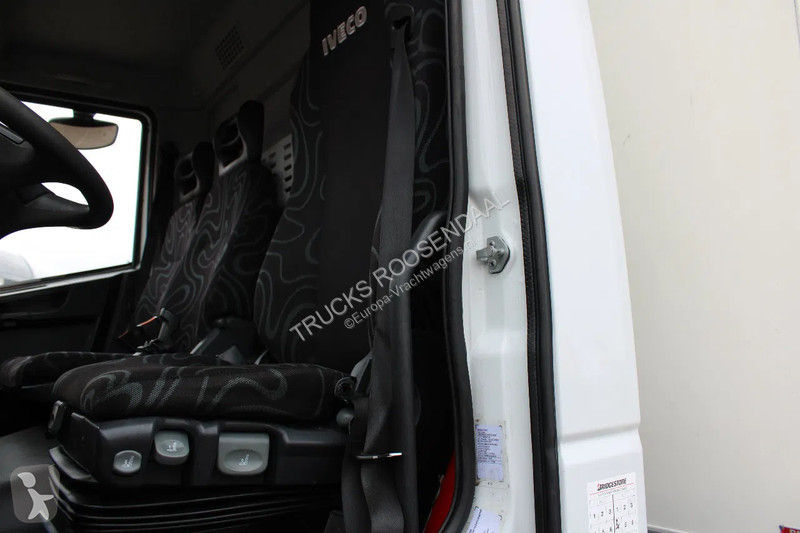 Kamion Iveco 160e25 + lift + euro 6