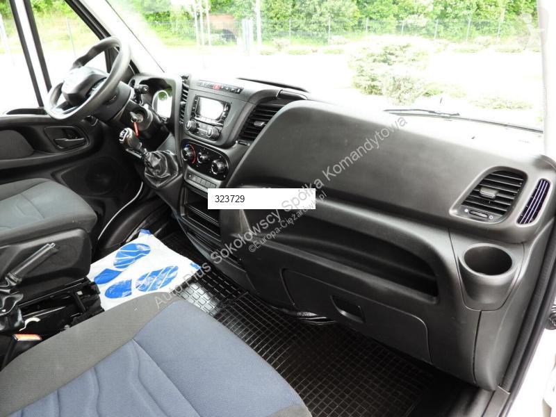 Veicolo commerciale Iveco DAILY 35C14 WYWROTKA...