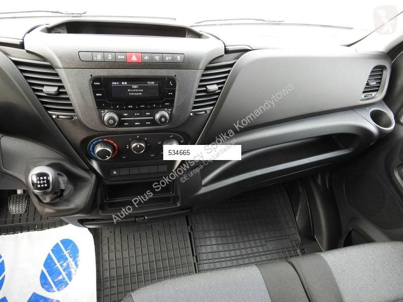 Furgoneta Iveco DAILY 35S16 NOWY PLANDEKA WINDA...