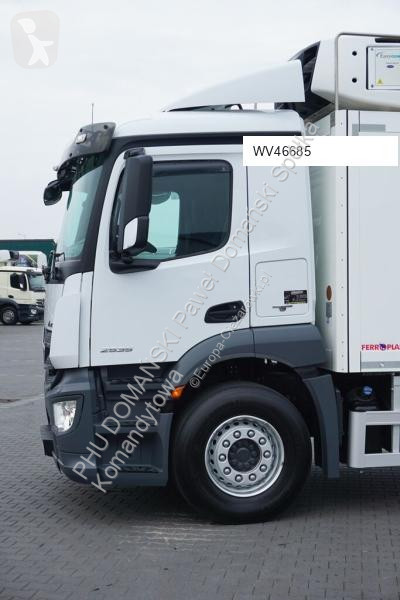 Kamion Mercedes ANTOS / / EURO 6 / CHŁODNIA +...