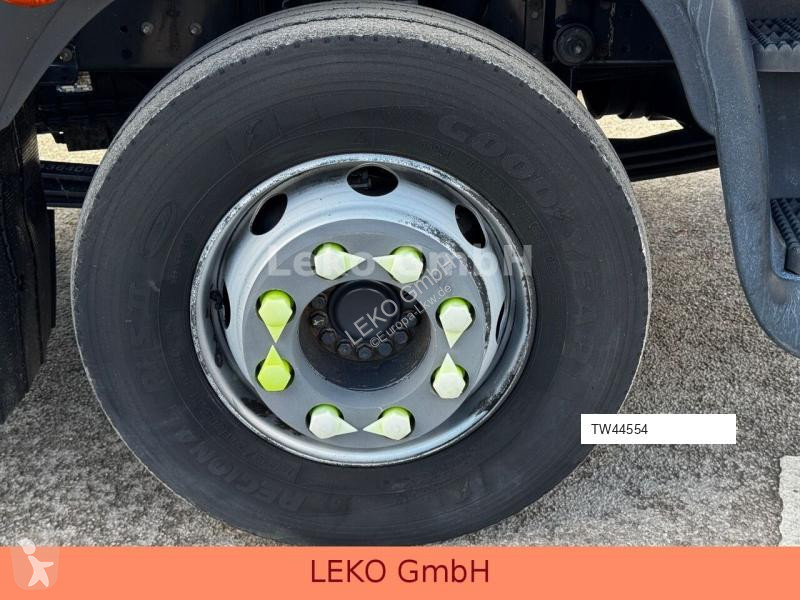 Lastbil Iveco 160 ML 210
