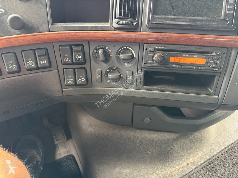 Kamion Volvo 6x2 HMF 2820 K5, NCH Cable system...