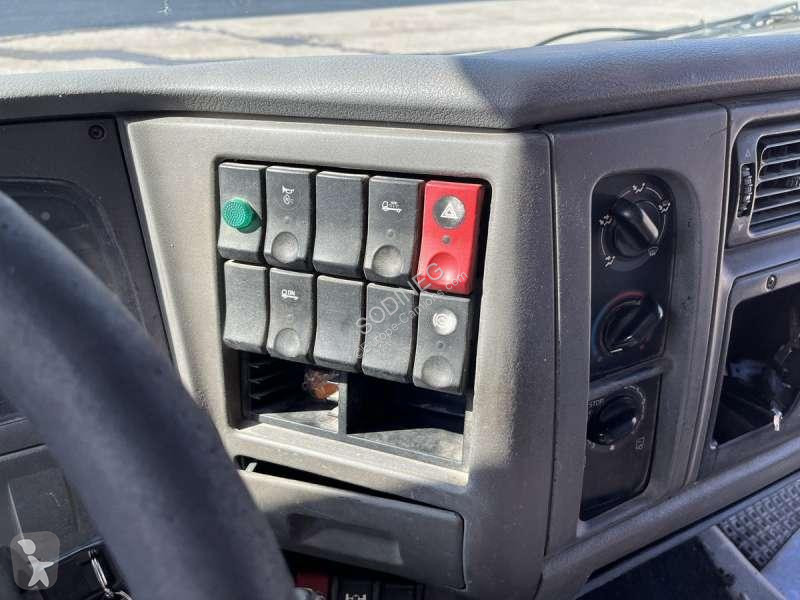 Kamion Renault  MIDLUM 180 DCI