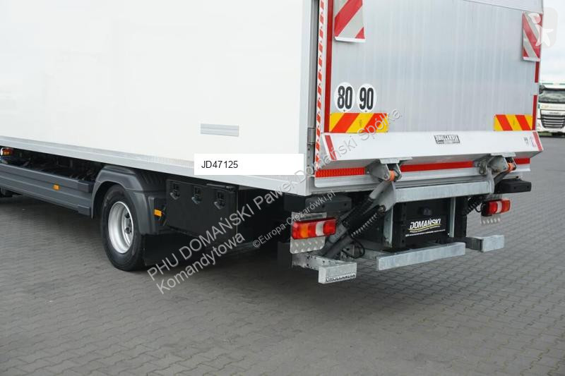 Camion Mercedes ATEGO / / EURO 6 / CHŁODNIA +...