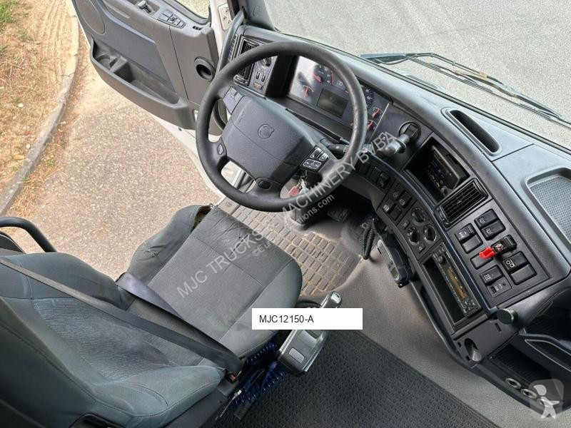 Kamion Volvo PK50002 EH E - 6x