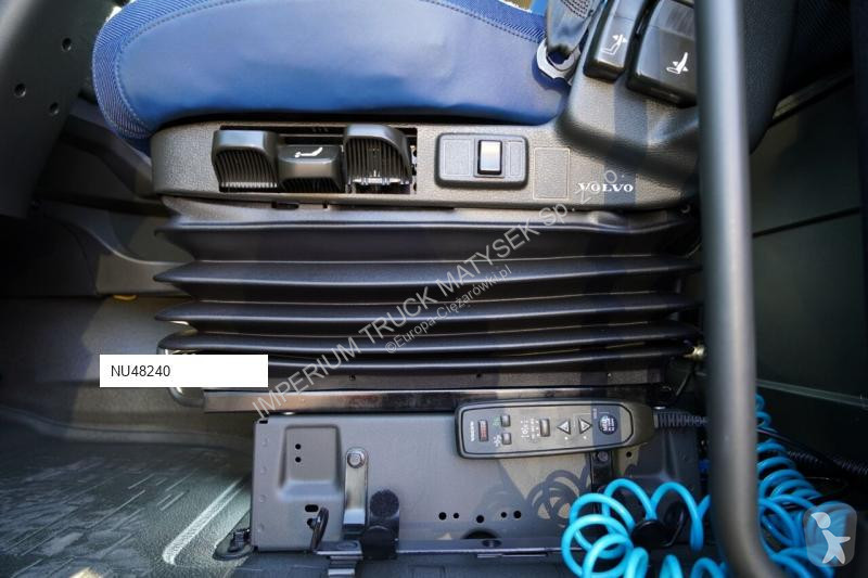 شاحنة مقطورة Volvo FH 460