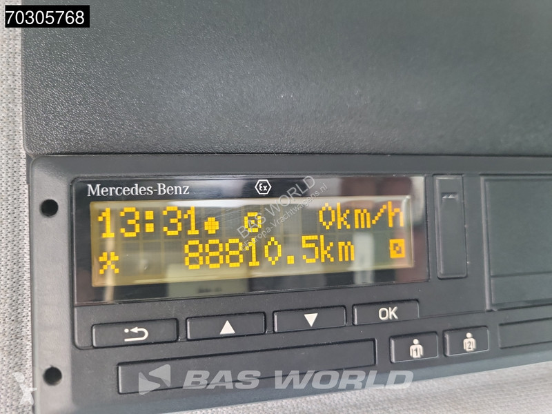 شاحنة Mercedes 3240 8X4 38mtr Putzmeister BSF...
