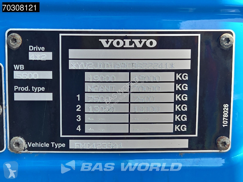 شاحنة Volvo 330 4X2 Grua Palfinger PK16001 VEB...