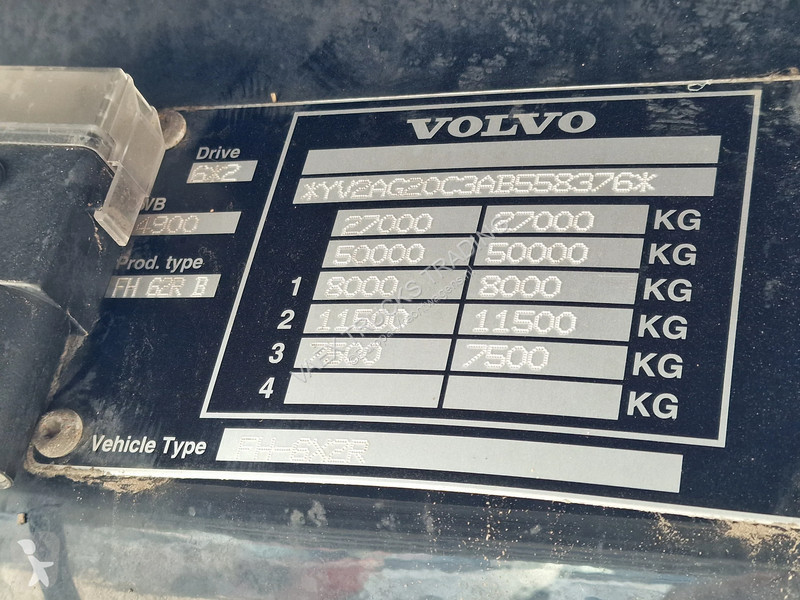 شاحنة Volvo 460 Berdex 3 deck livestock -...