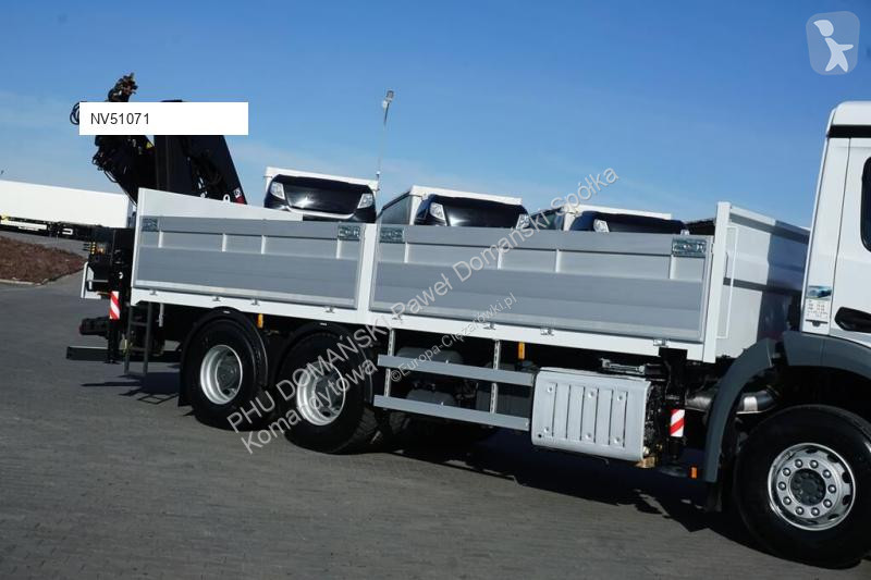 Camion Mercedes 228 E – 4