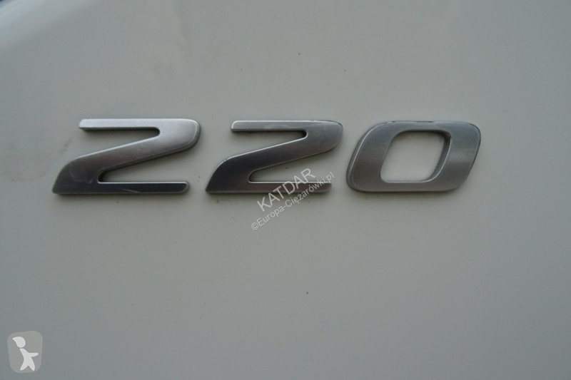 شاحنة DAF LF 220 Euro 6 kontener 18p winda...