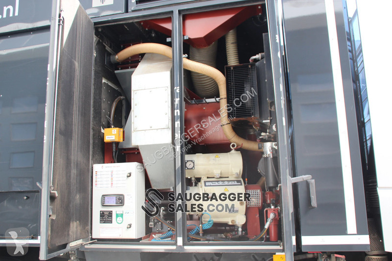 شاحنة Mercedes RSP Saugbagger