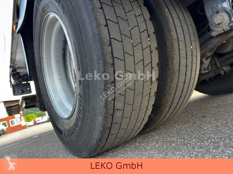 شاحنة Renault D  280.19 Mit Carrier Sp 1150Mt
