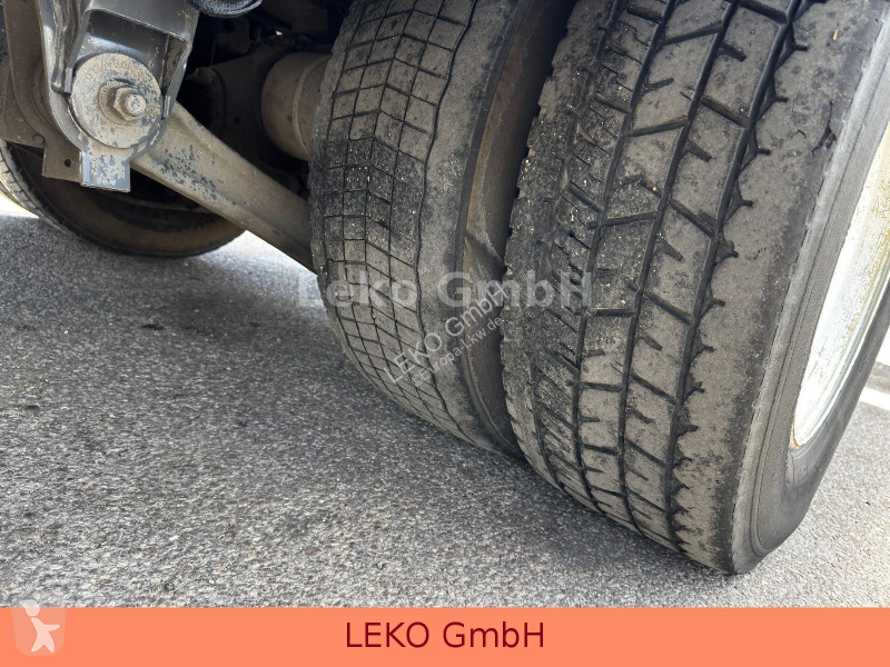 شاحنة DAF 210 FA  Fleischhacken ( MEAT )3Stück