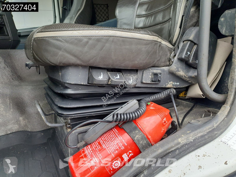 شاحنة Volvo 420 8X4 ONLY 11.300Kms! Palfinger...