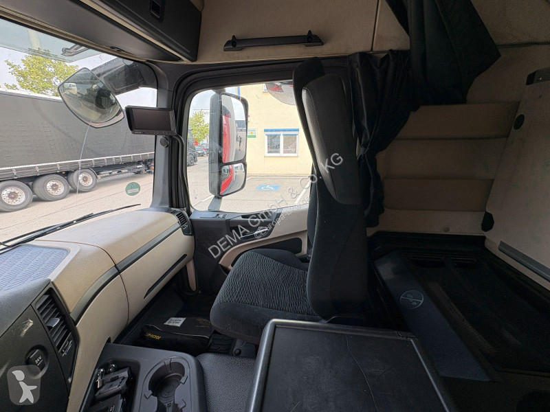 شاحنة Mercedes 2540...