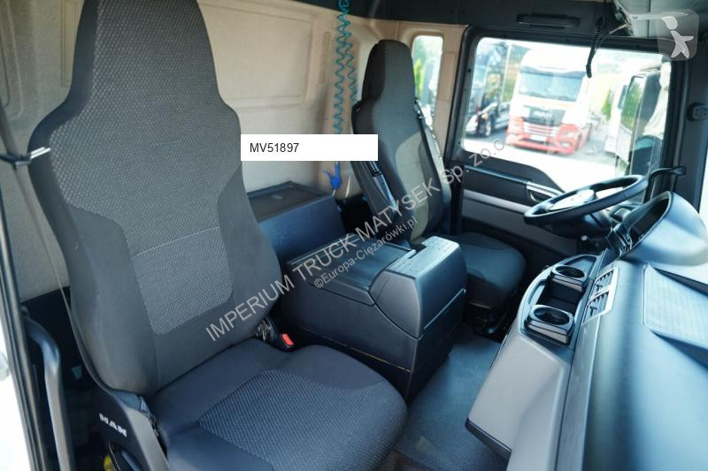 Грузовик MAN TGS 35.420