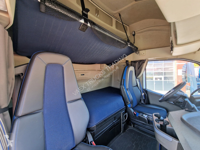 شاحنة Volvo 13500 6x2*4 - XL - Thermoking frigo...