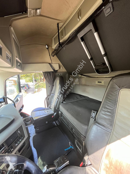 شاحنة Volvo 500  500 XL*6x2*Abrollkipper HYVA...
