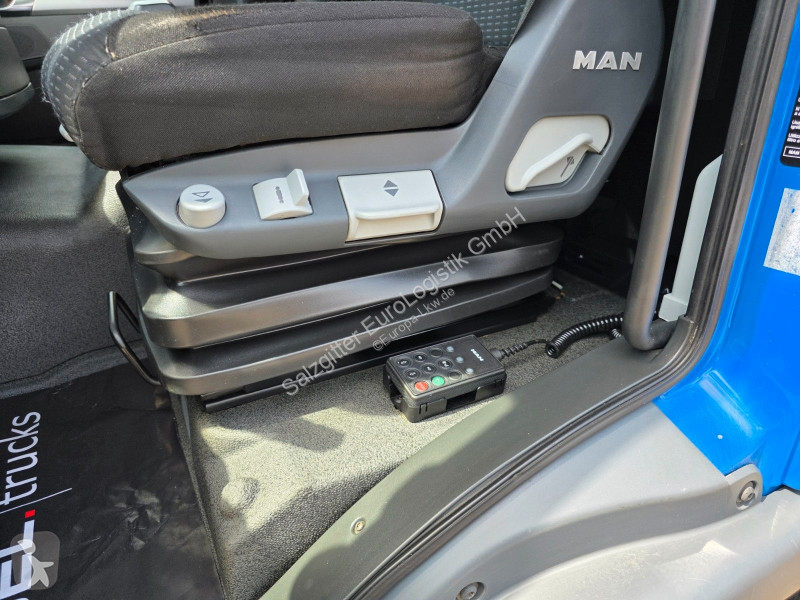 Kamion MAN 12.220 4X2 BL | Rückfahrkamera |...