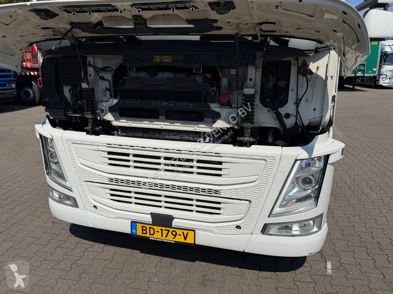 Camion Volvo 500 6x2*4 Carrier TRS Iceland...
