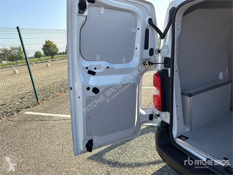 Camión Opel Vivaro 1.5 75 KW KA L2H1 Selection