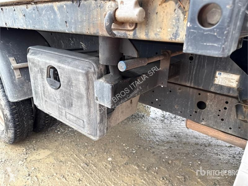Camión Iveco 35-140