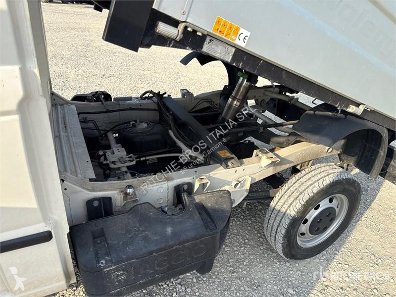 Грузовик Piaggio NP6 S/A Dump Truck