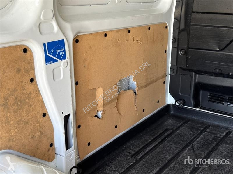 Camión Ford CUSTOM TREND 2.0 TDCI Van Truck