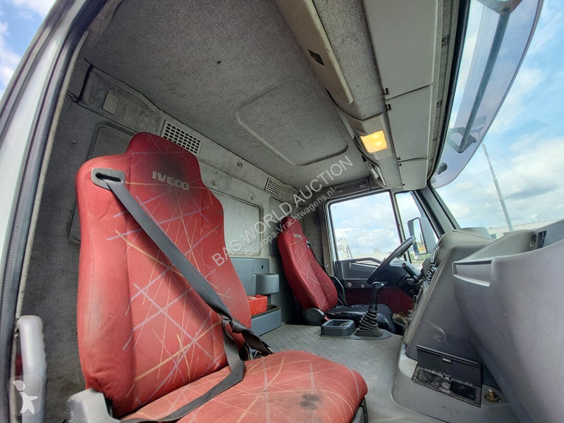 Camión Iveco 310