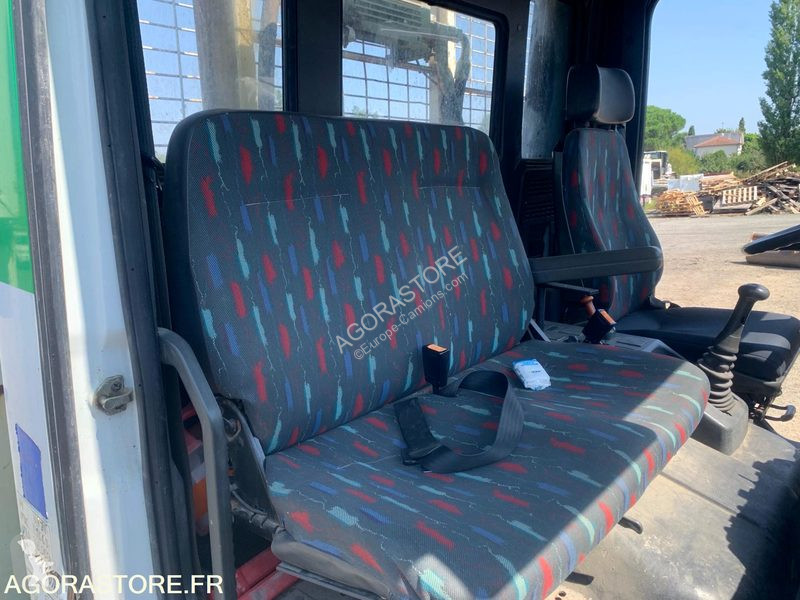 Camion Iveco 130E18