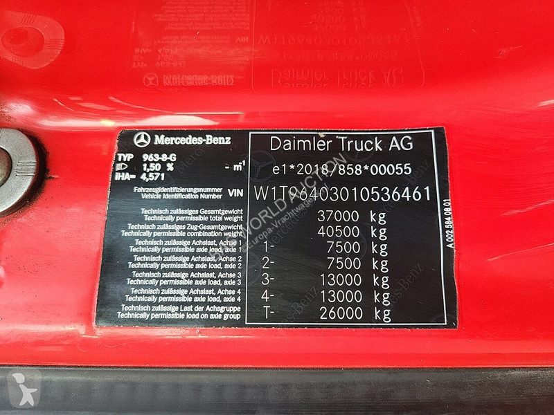 Camião Mercedes 3240