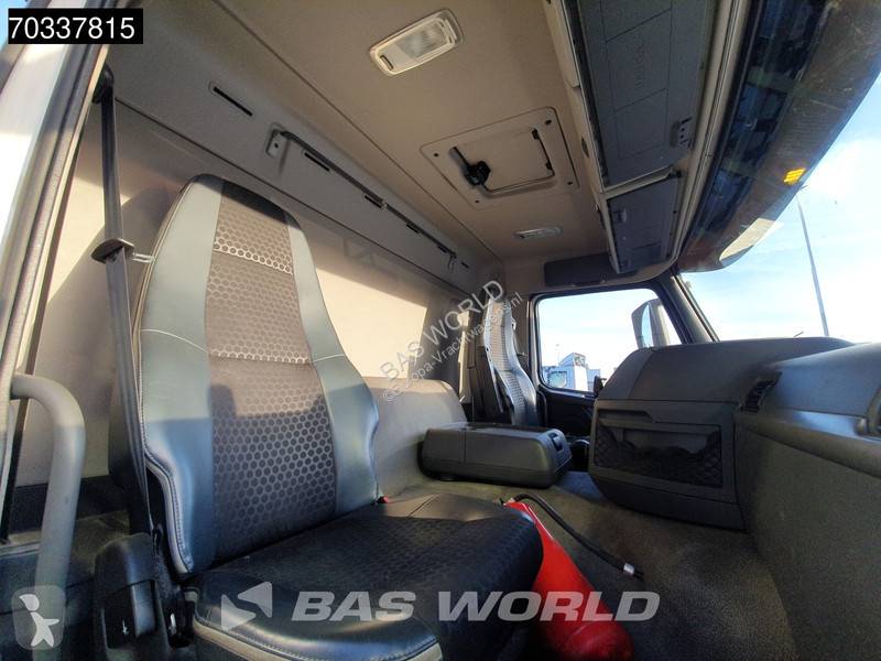 Lastbil Volvo 330 6X2 FASSI BF245A2.25 E...