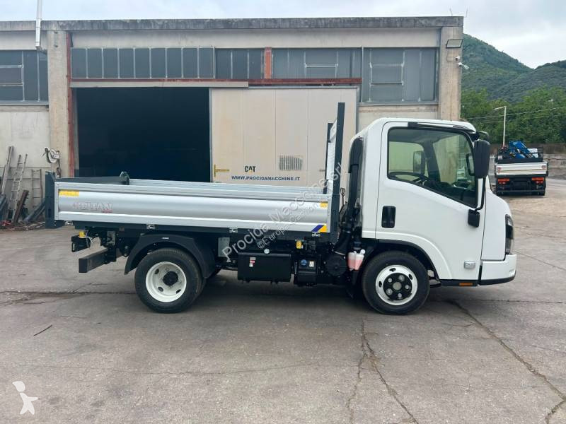 Kamion Isuzu