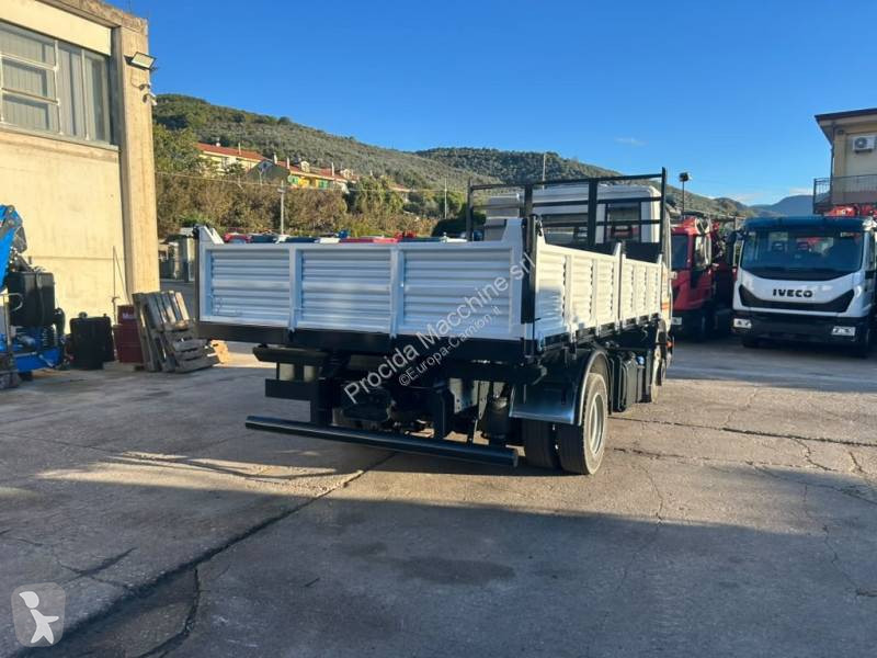 Kamion Iveco 80 E 22