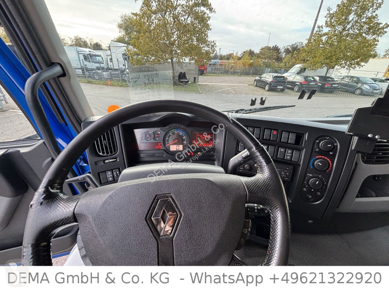 Vrachtwagen Renault D-WIDE...