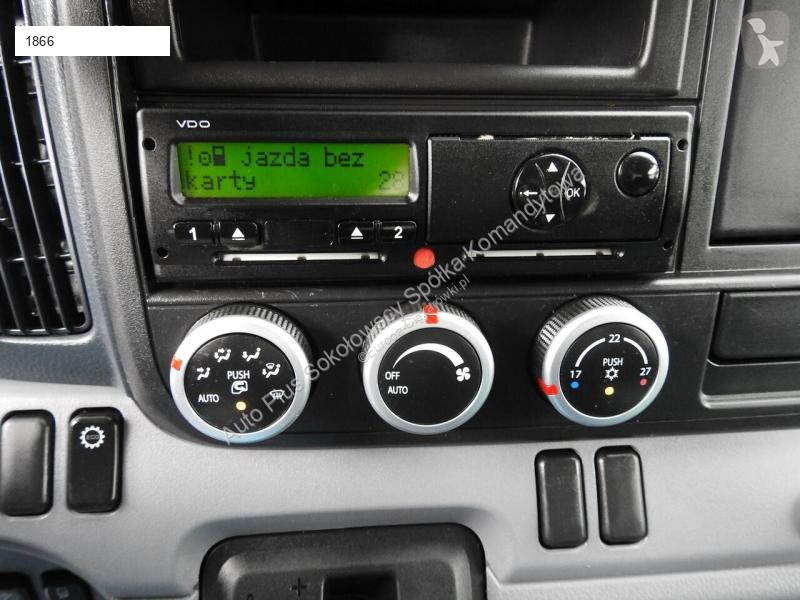 Kamion Mitsubishi CANTER FUSO 7C15 KONTENER...