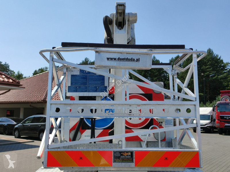 Camion Iveco Volkswagen Crafter 4x4 Zwyżka 21m...