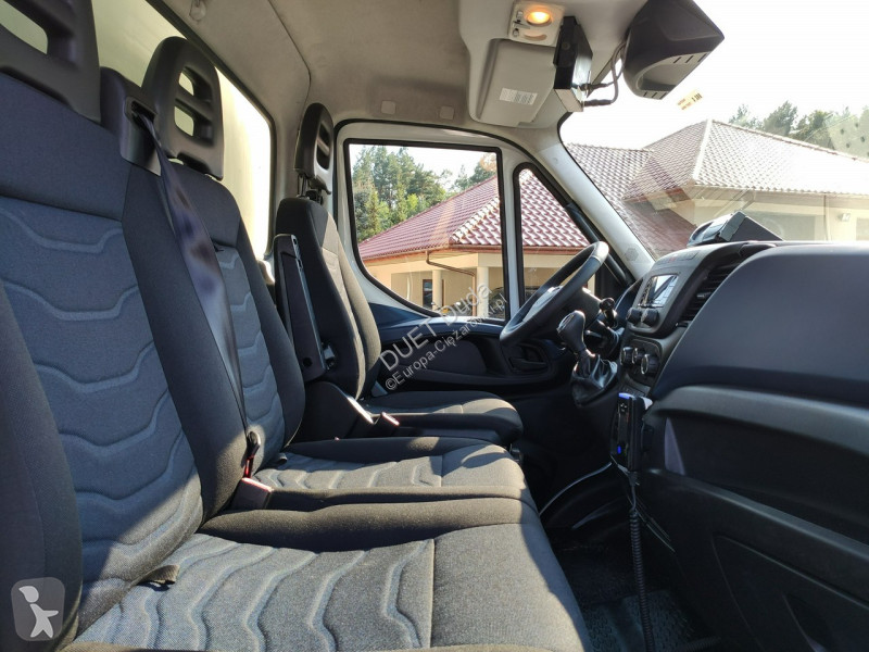 Camião Iveco 70C18 Mroźnia Ściana Grodziowa...