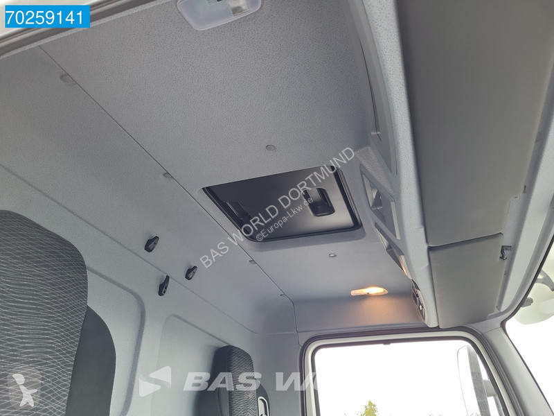 Camion Mercedes 816 4X2 7.49t Thermoking B-100...
