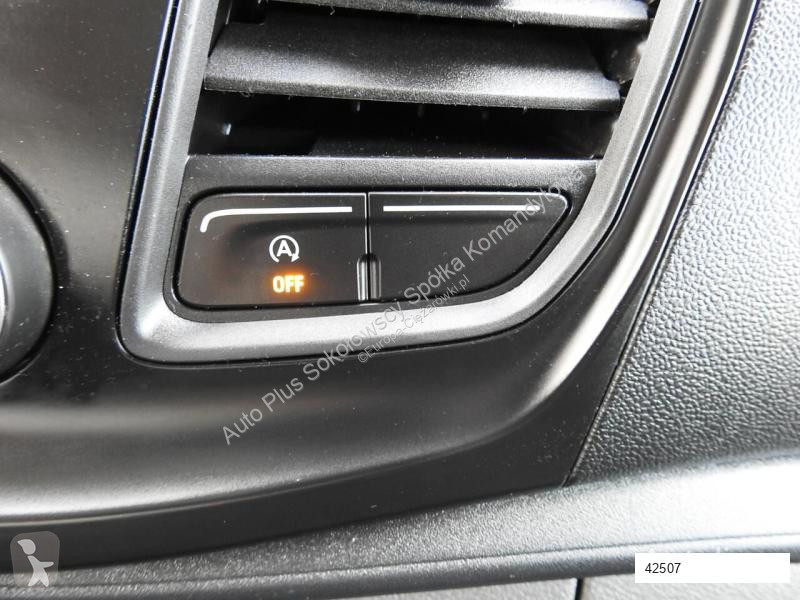 Autoutilitară Ford TRANSIT CHŁODNIA KONTENER...